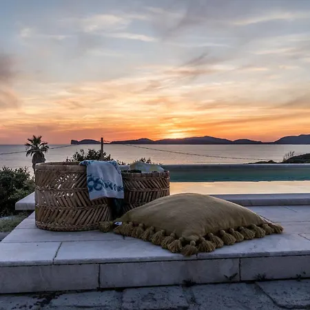 Villa Coral Bay